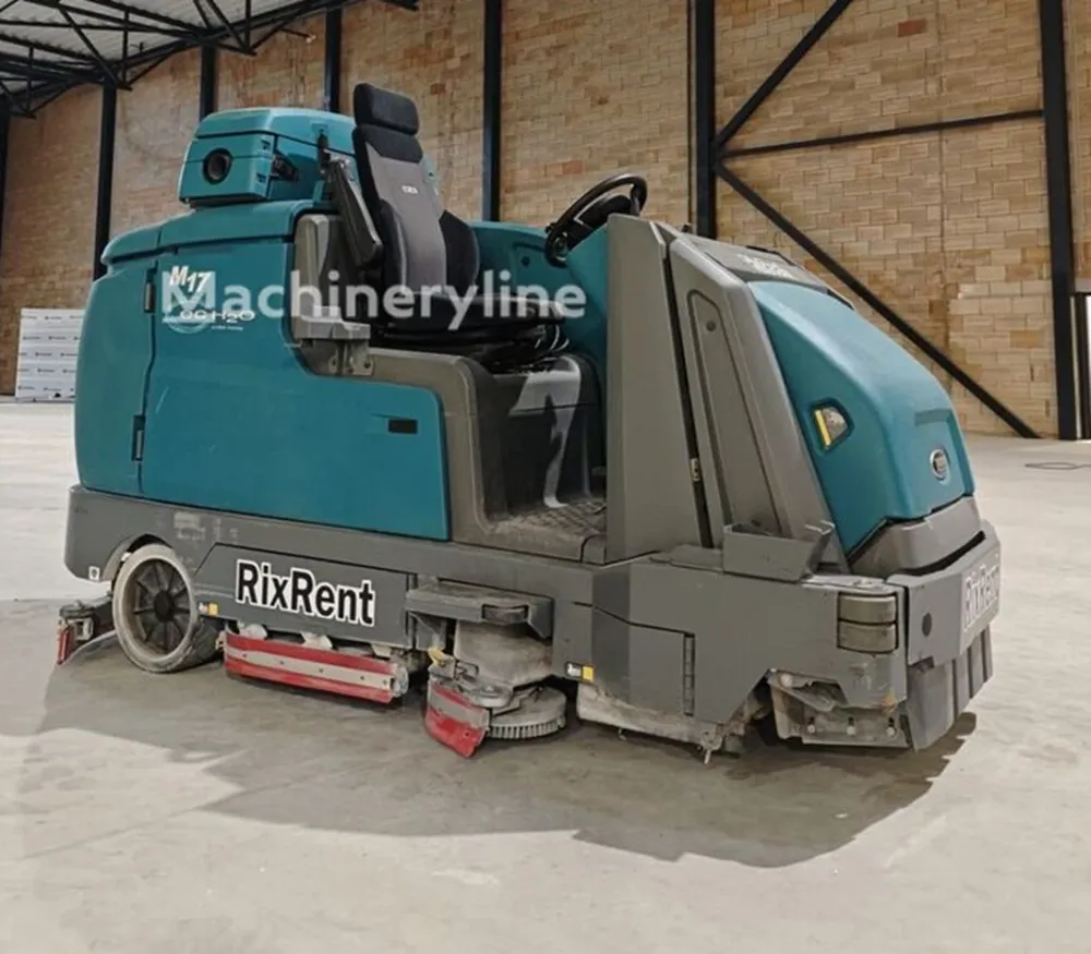 Tennant M17 – mașină combinată de măturat și spălat